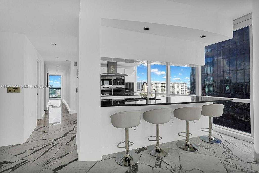 Small Image of 17121 COLLINS AVE #1808, Sunny Isles Beach Number 5