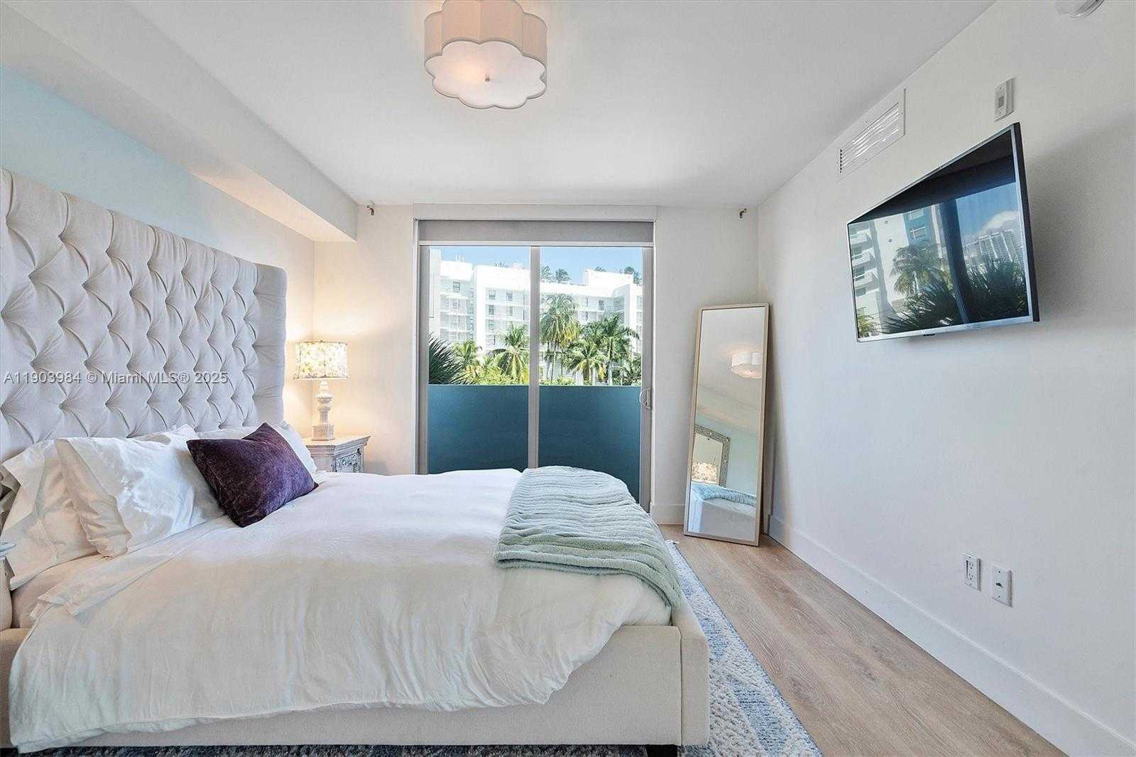 Small Image of 1133 102ND ST #301, Bay Harbor Islands Number 16