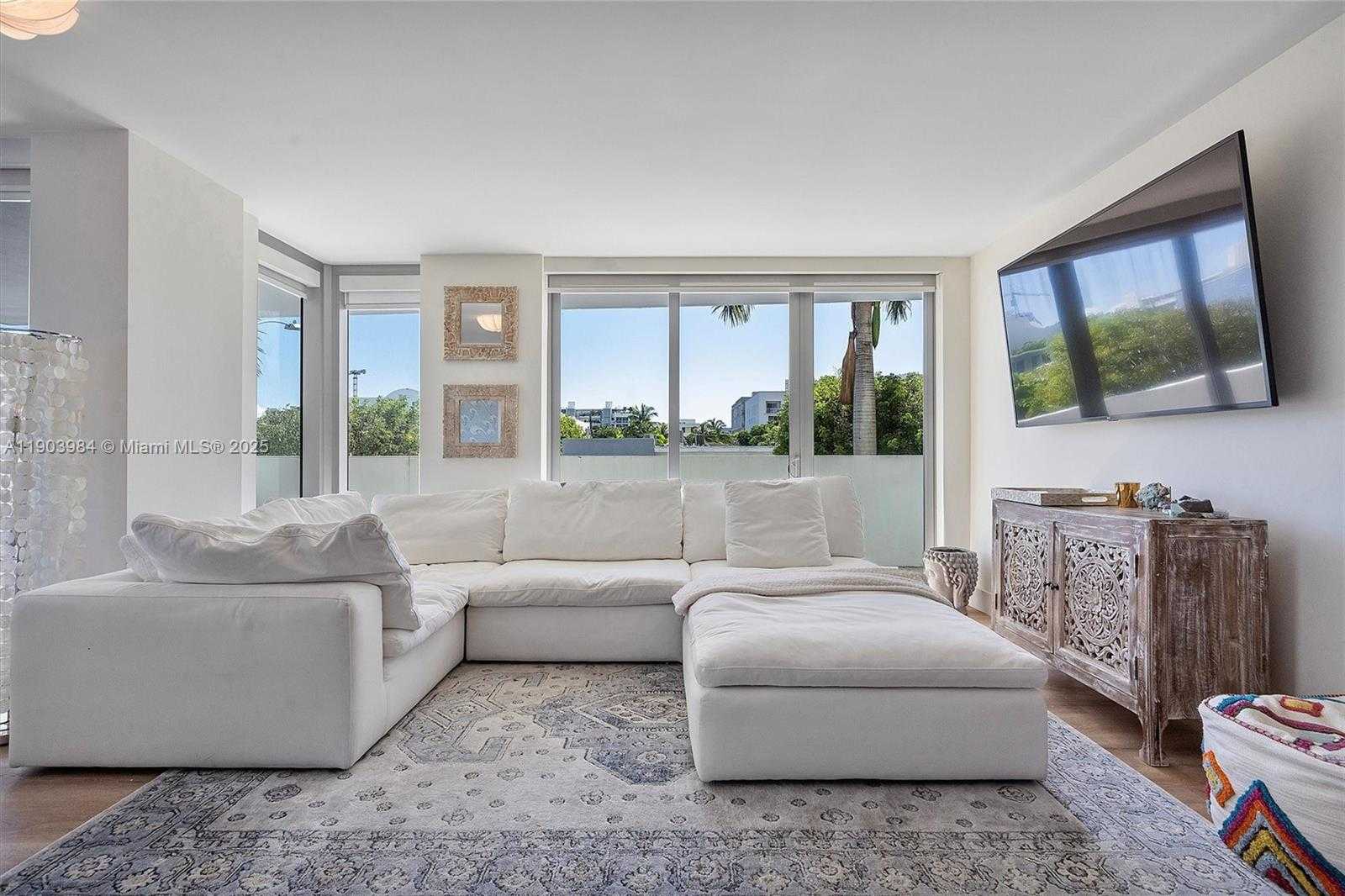 Small Image of 1133 102ND ST #301, Bay Harbor Islands Number 3