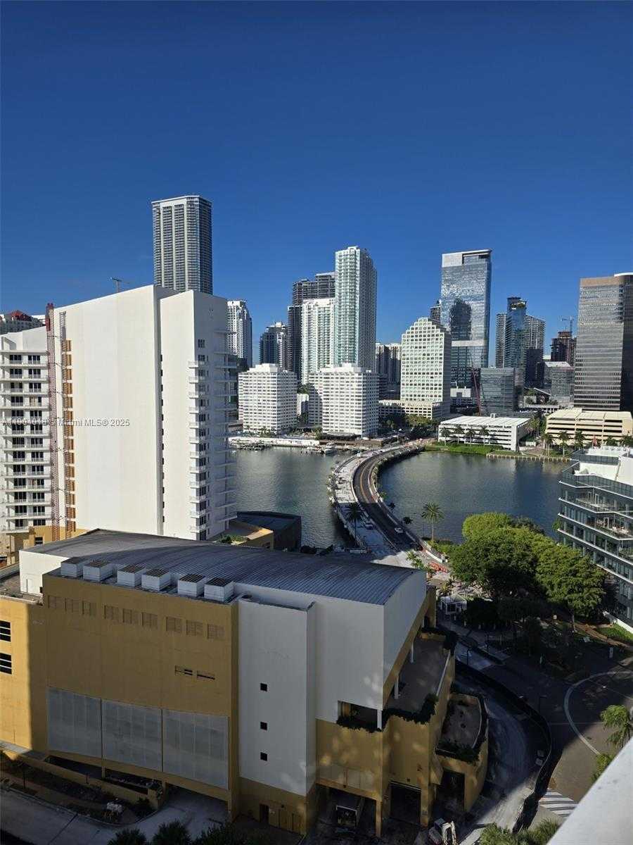 Small Image of 770 CLAUGHTON ISLAND DR #2108, Miami Number 11