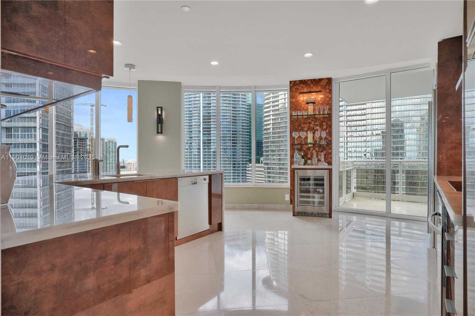 Small Image of 901 BRICKELL KEY BLVD #2804, Miami Number 2
