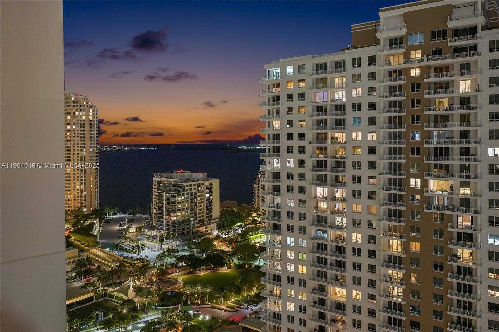 Small Image of 901 BRICKELL KEY BLVD #2804, Miami Number 76