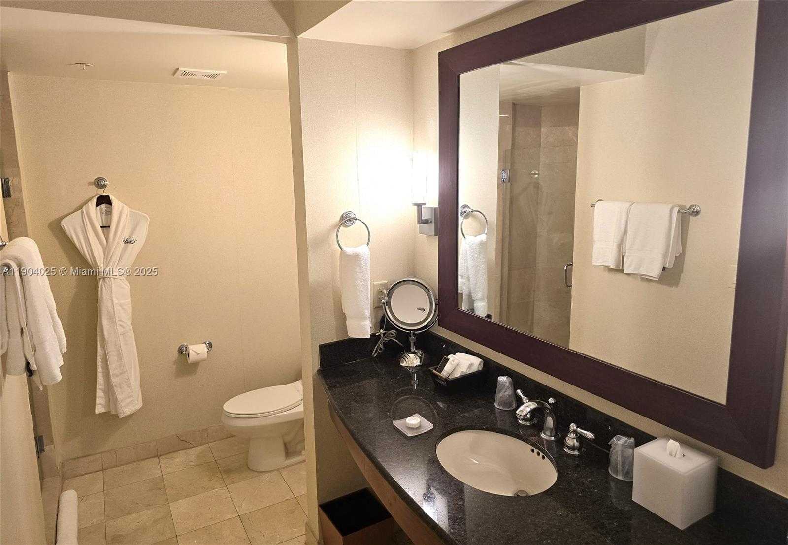 Small Image of 18001 COLLINS AVE #1608, Sunny Isles Beach Number 9