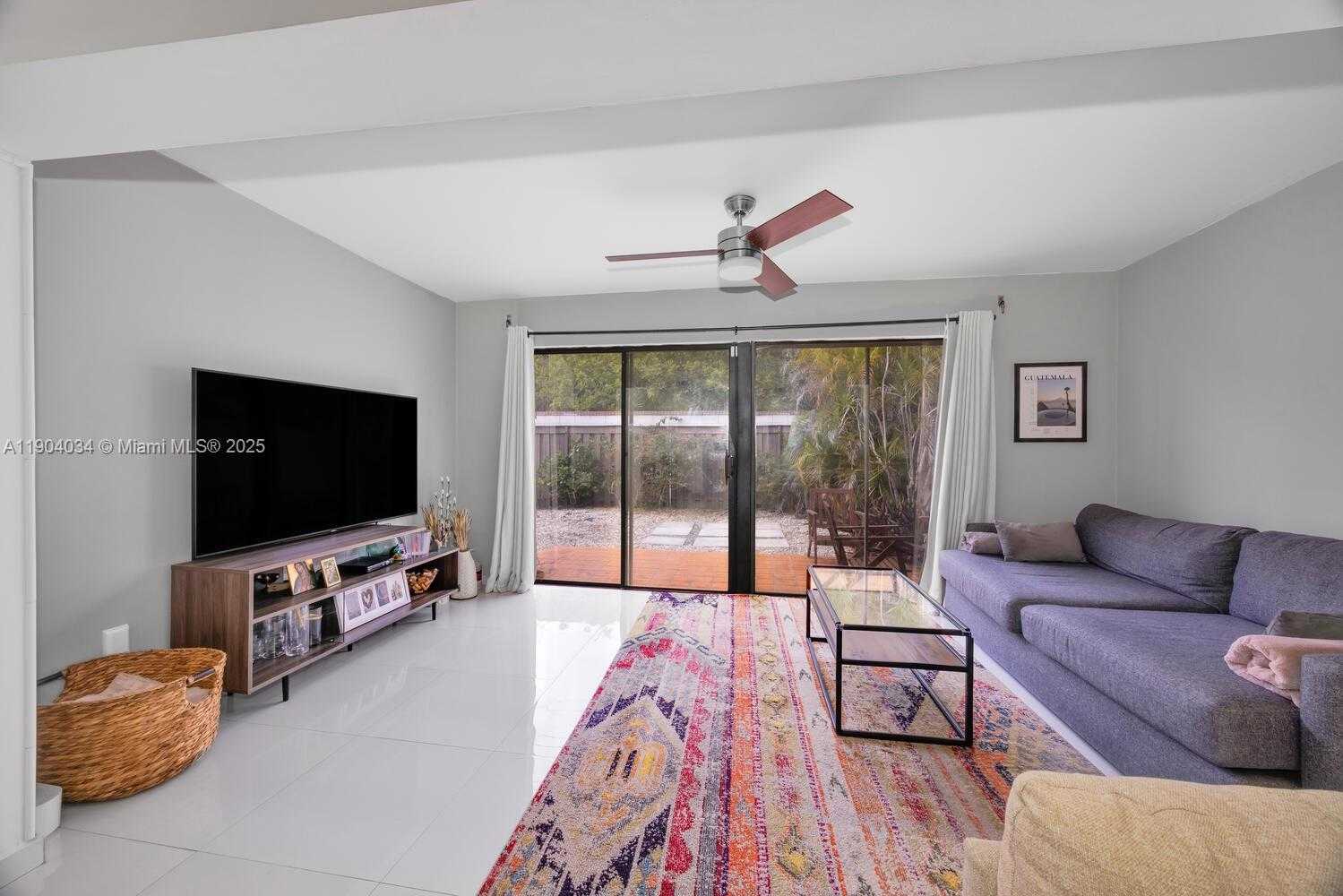 Small Image of 8596 SOUTH WEST 115TH PL, Miami Number 17