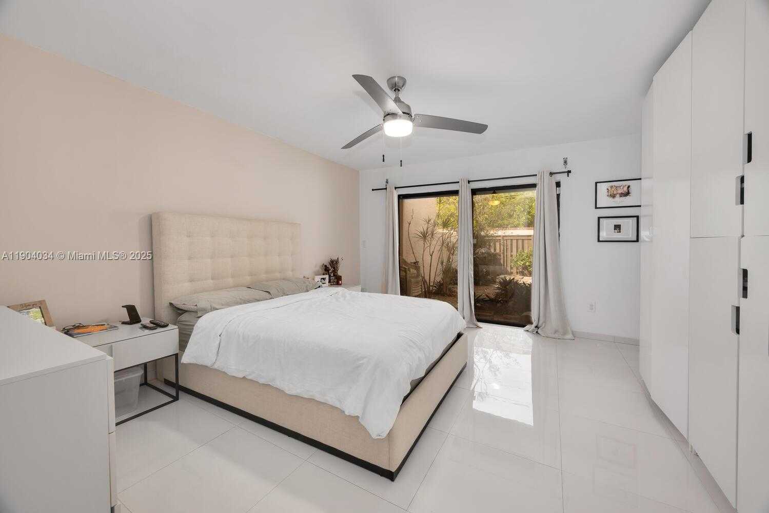Small Image of 8596 SOUTH WEST 115TH PL, Miami Number 22