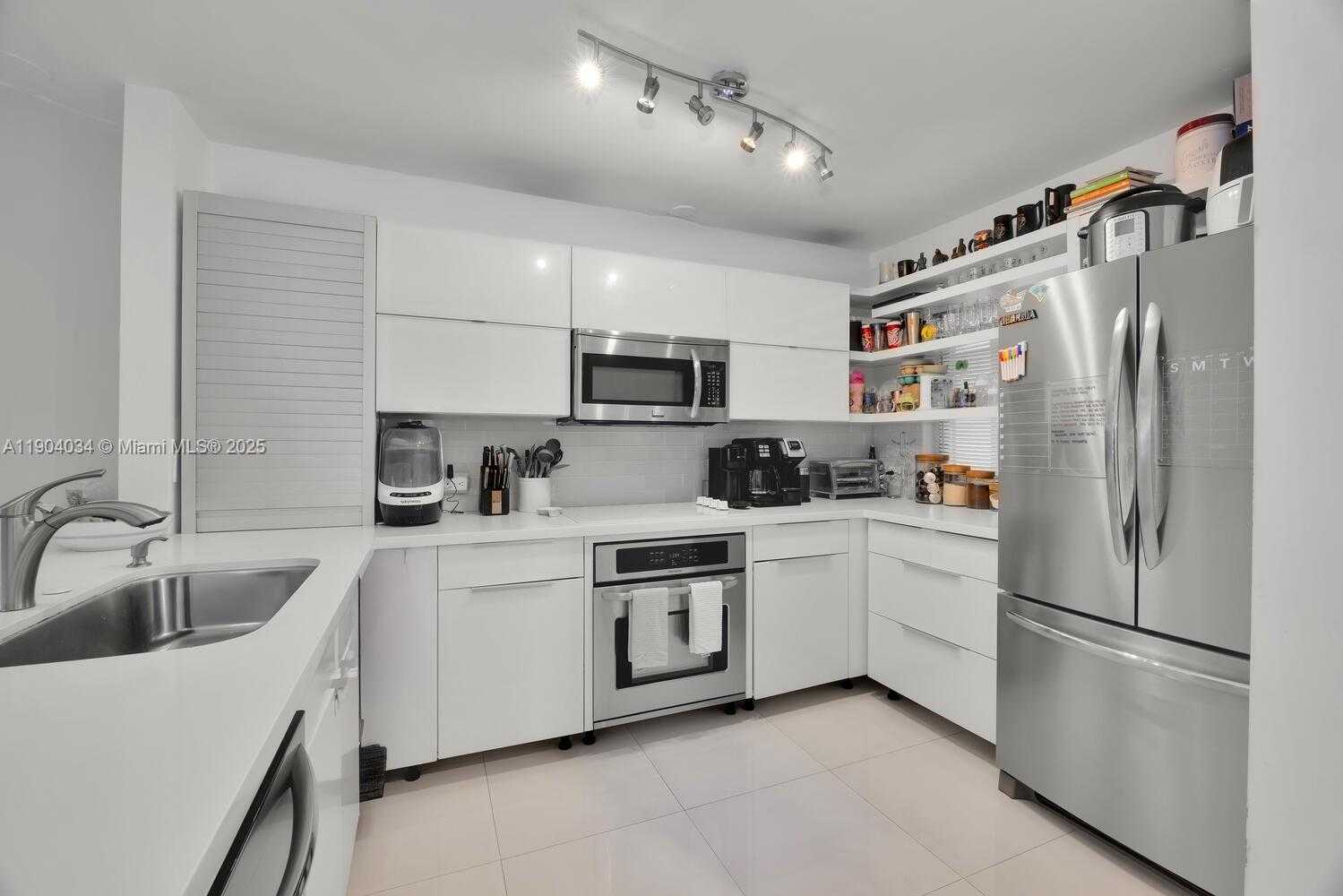 Small Image of 8596 SOUTH WEST 115TH PL, Miami Number 8