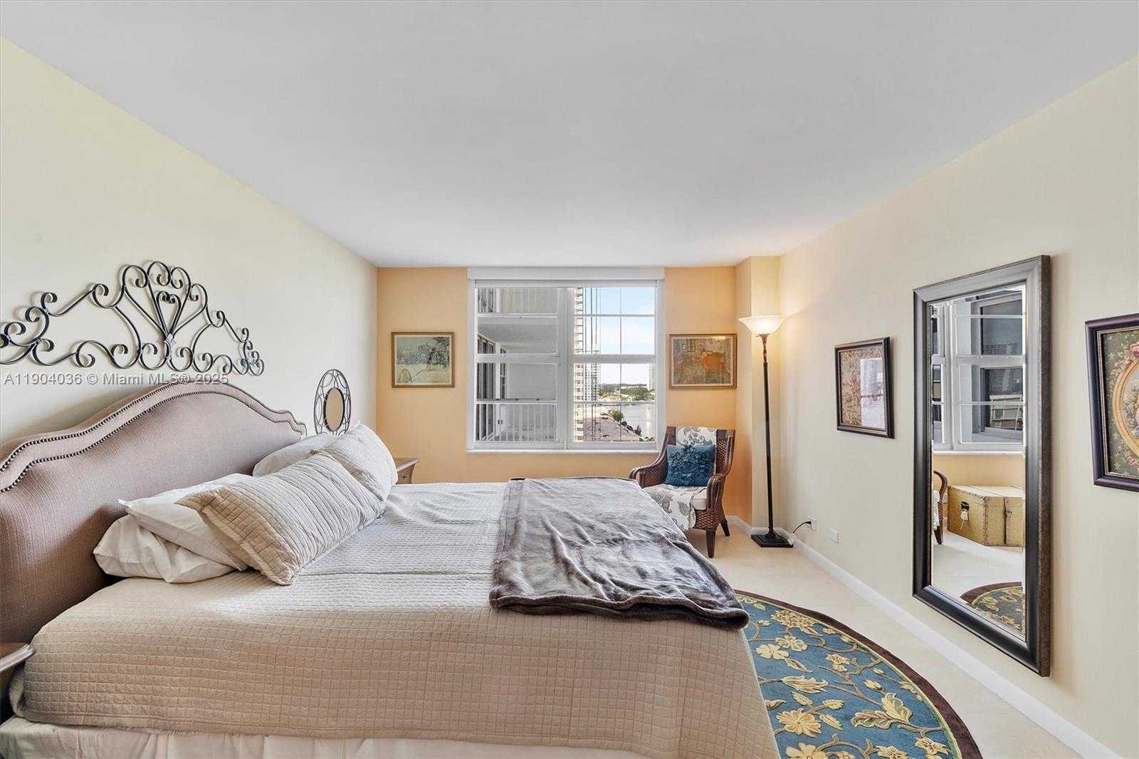 Small Image of 231 174TH ST #1120, Sunny Isles Beach Number 20