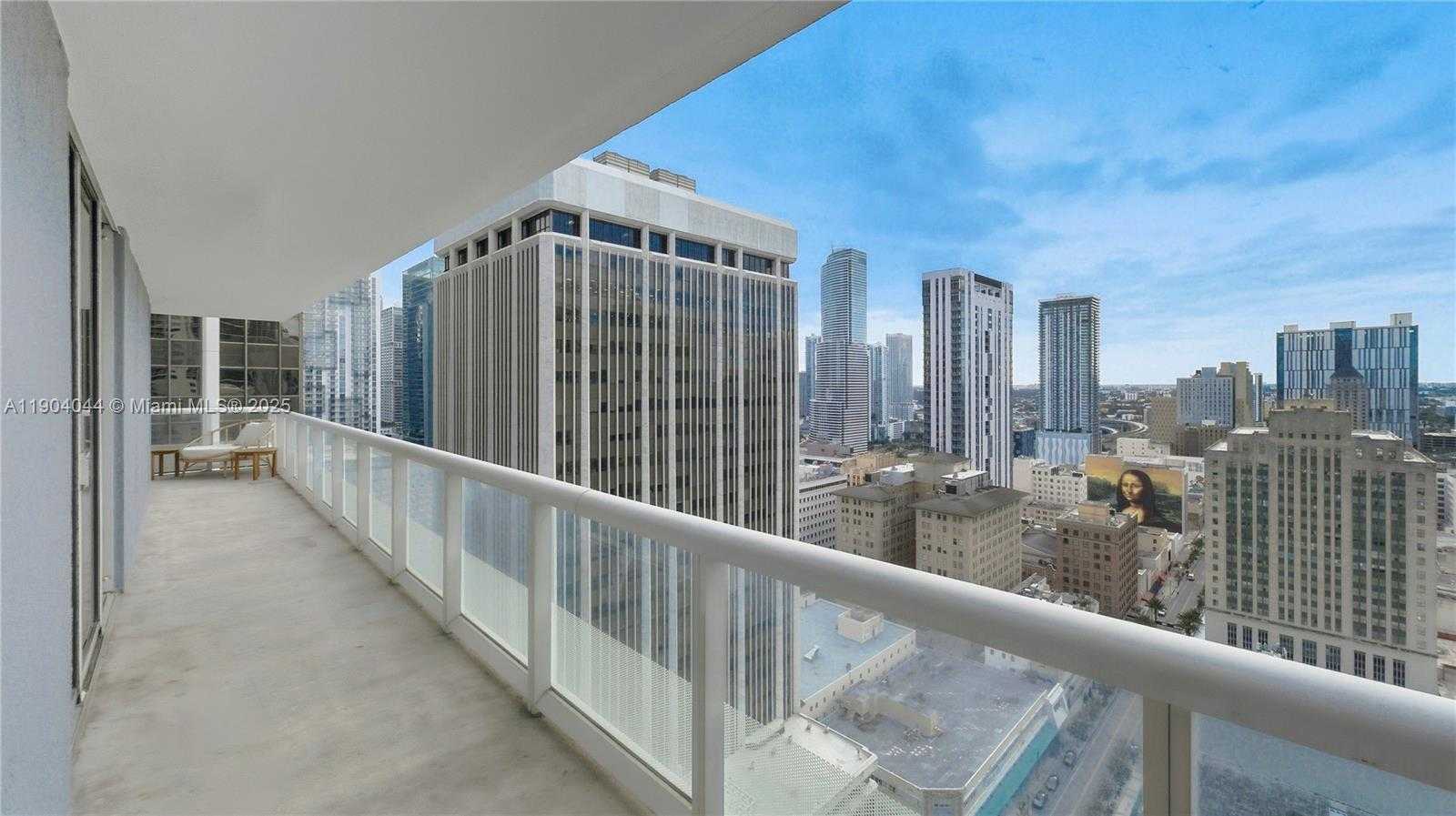 Small Image of 50 BISCAYNE BLVD #2911, Miami Number 25