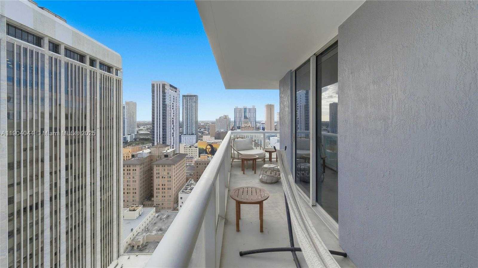 Small Image of 50 BISCAYNE BLVD #2911, Miami Number 30