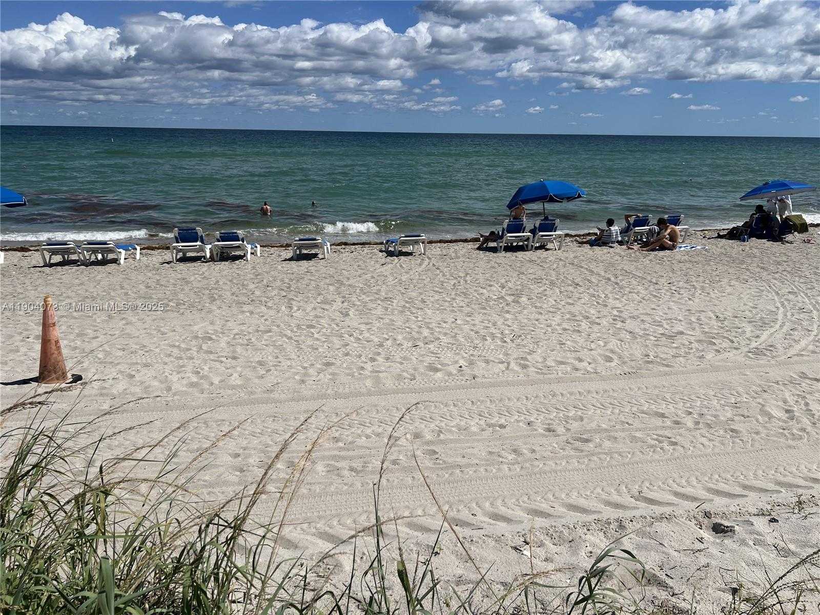 Small Image of 19201 COLLINS AVE #234, Sunny Isles Beach Number 4