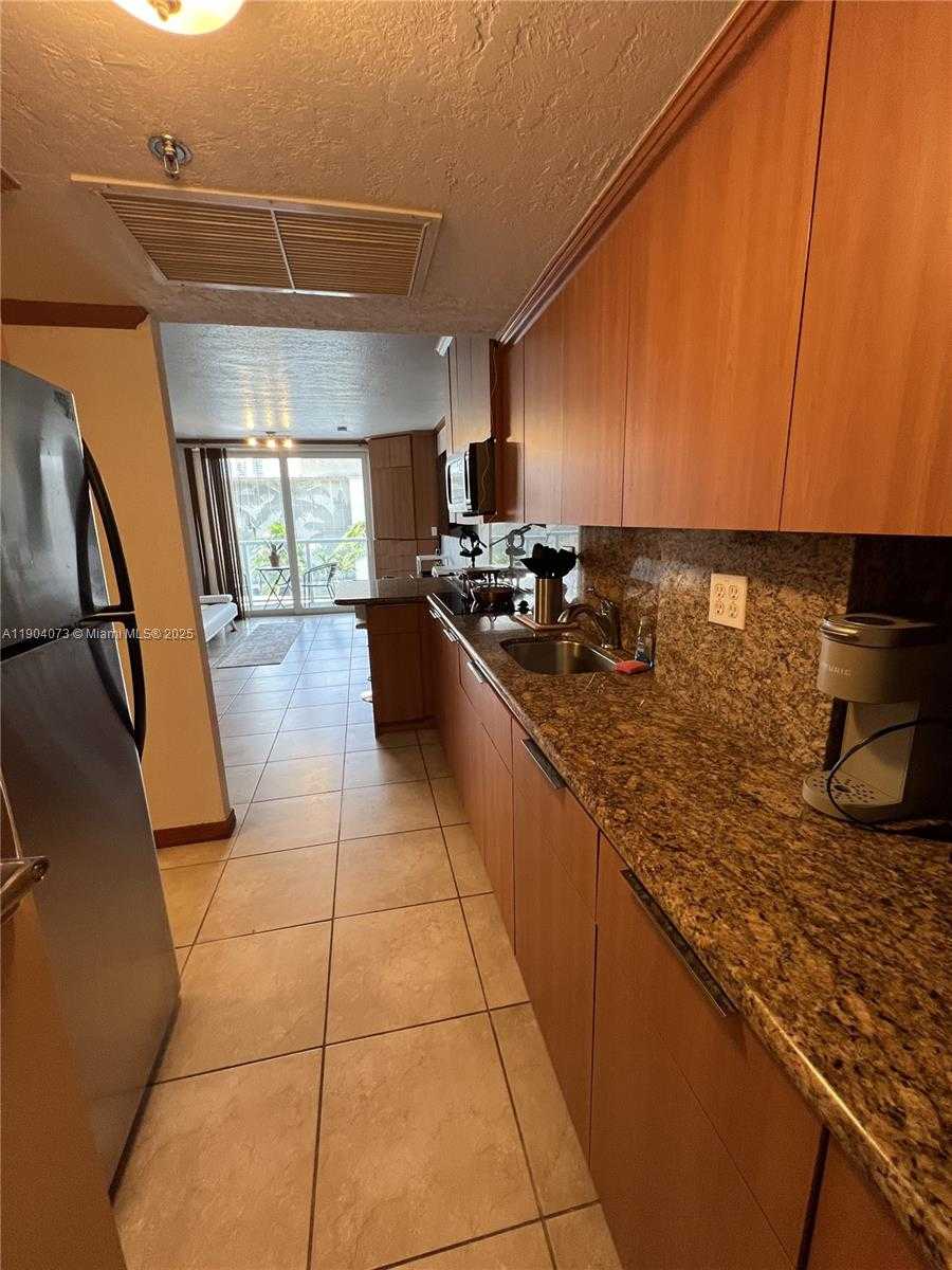Small Image of 19201 COLLINS AVE #234, Sunny Isles Beach Number 9