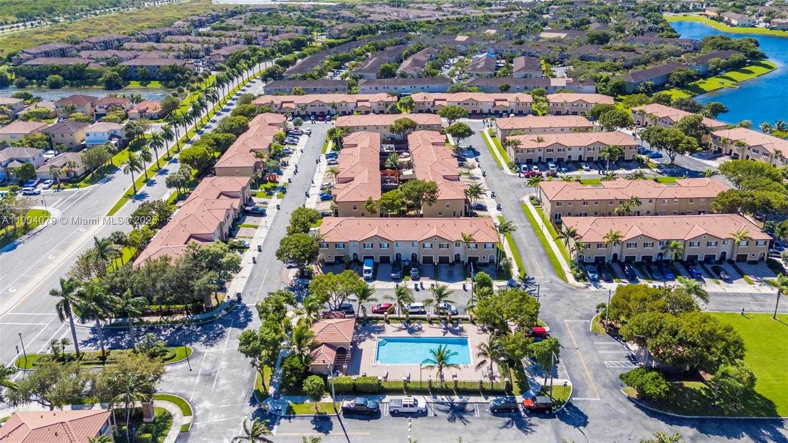 Small Image of 22232 SOUTH WEST 88TH PATH, Cutler Bay Number 49