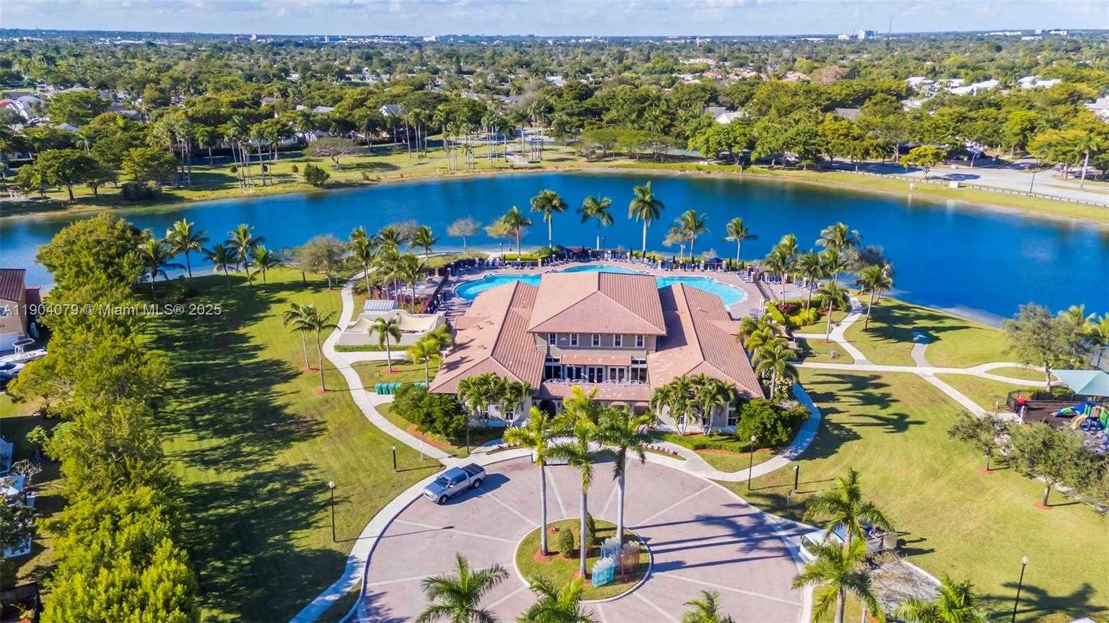 Small Image of 22232 SOUTH WEST 88TH PATH, Cutler Bay Number 52