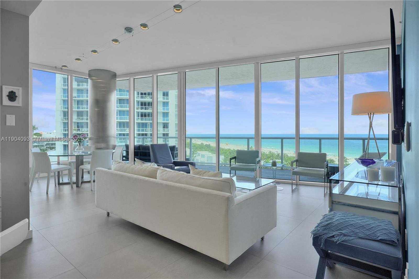 Small Image of 100 SOUTH POINTE DR #909, Miami Beach Number 2