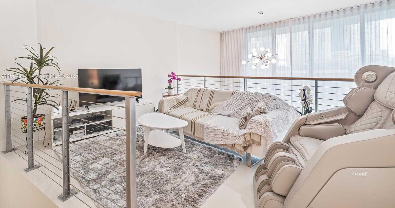 Small Image of 92 SOUTH WEST 3RD ST #310, Miami Number 19