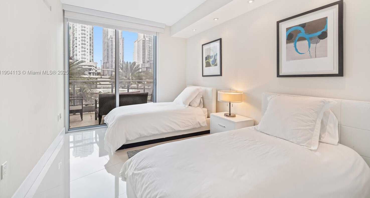 Small Image of 92 SOUTH WEST 3RD ST #310, Miami Number 24