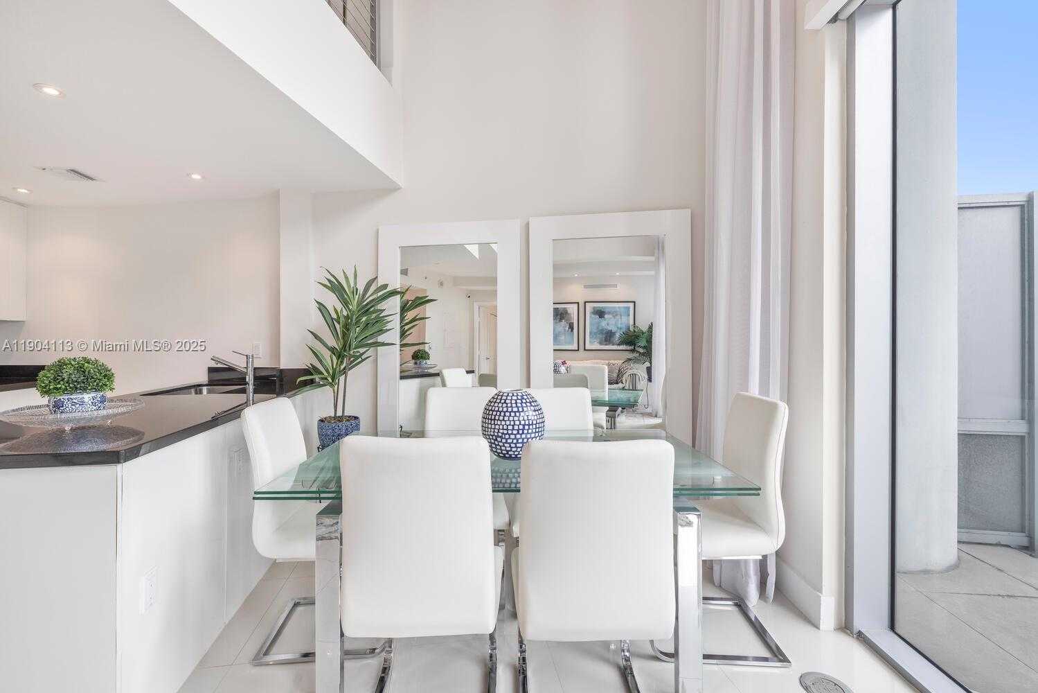 Small Image of 92 SOUTH WEST 3RD ST #310, Miami Number 4