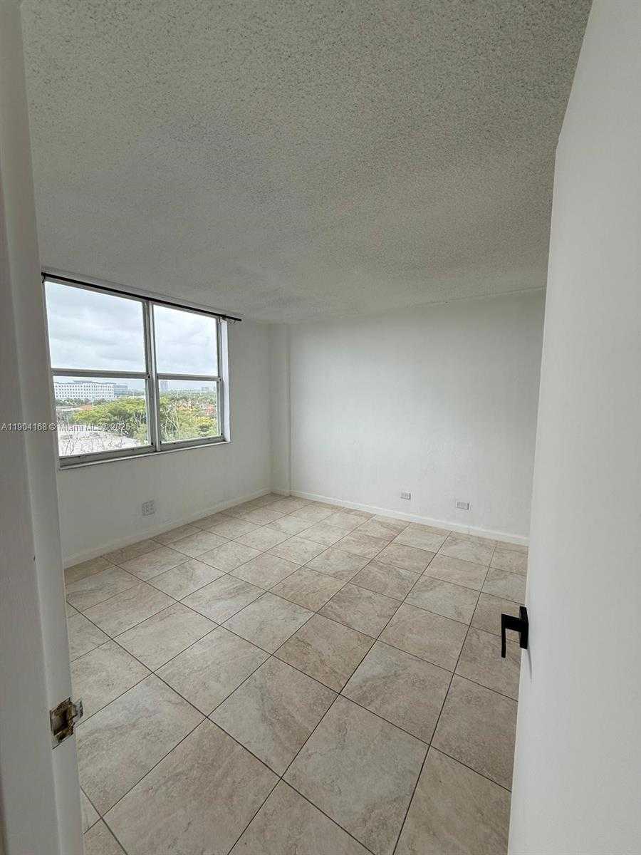 Small Image of 3660 NORTH EAST 166TH ST #805, North Miami Beach Number 7