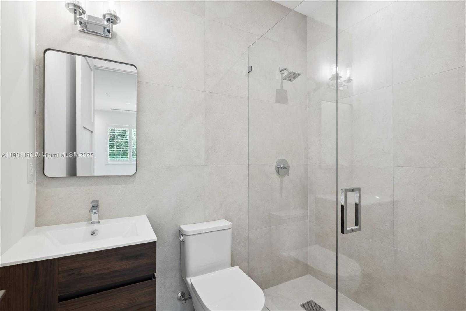 Small Image of 554 NORTH RIVERSIDE DR #B, Pompano Beach Number 32