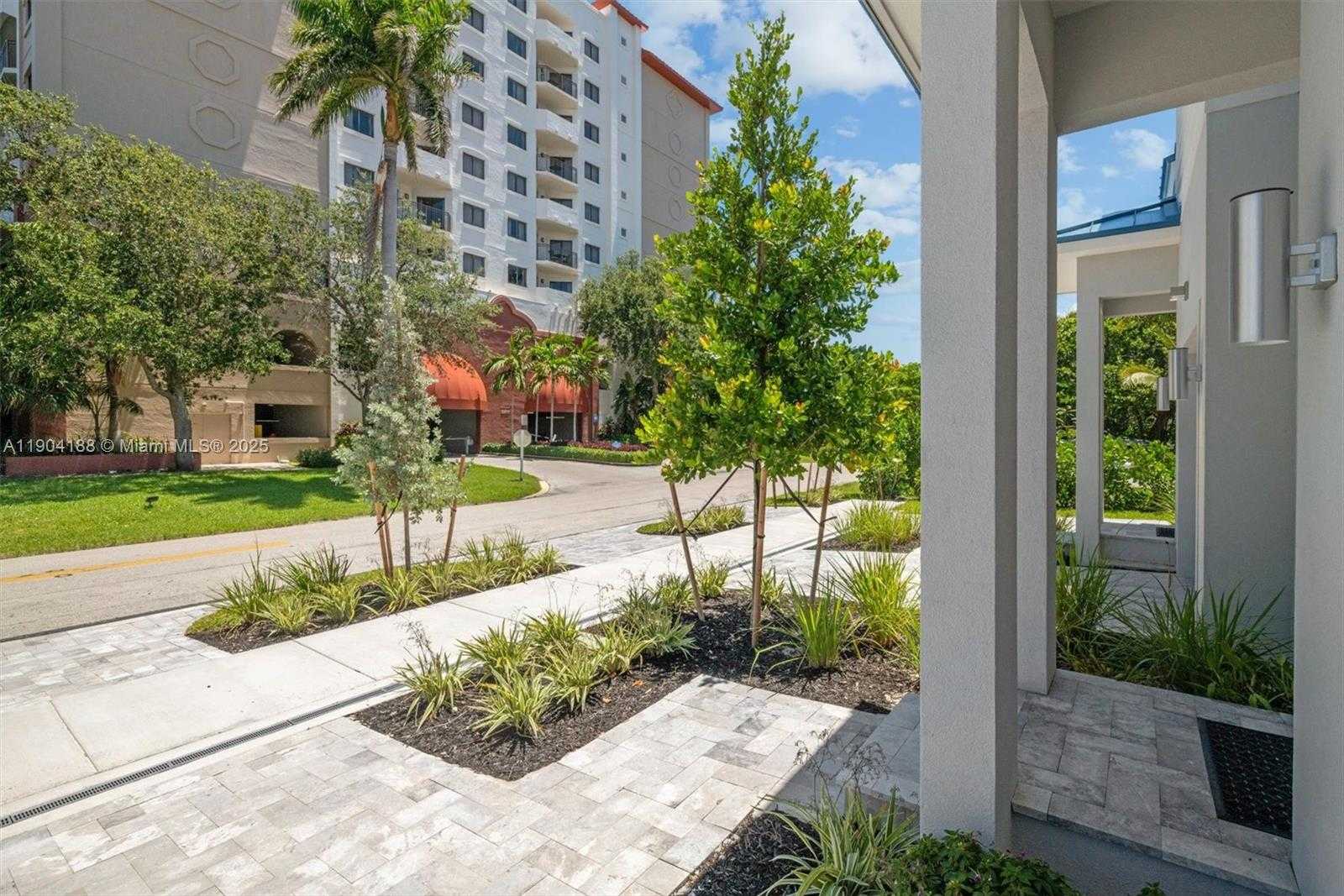 Small Image of 554 NORTH RIVERSIDE DR #B, Pompano Beach Number 9