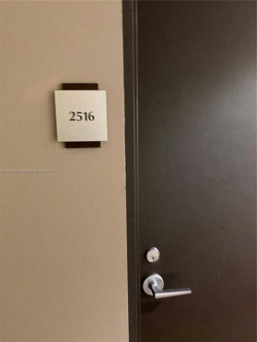 Small Image of 1111 SOUTH WEST 1ST AVE #2516-N, Miami Number 11