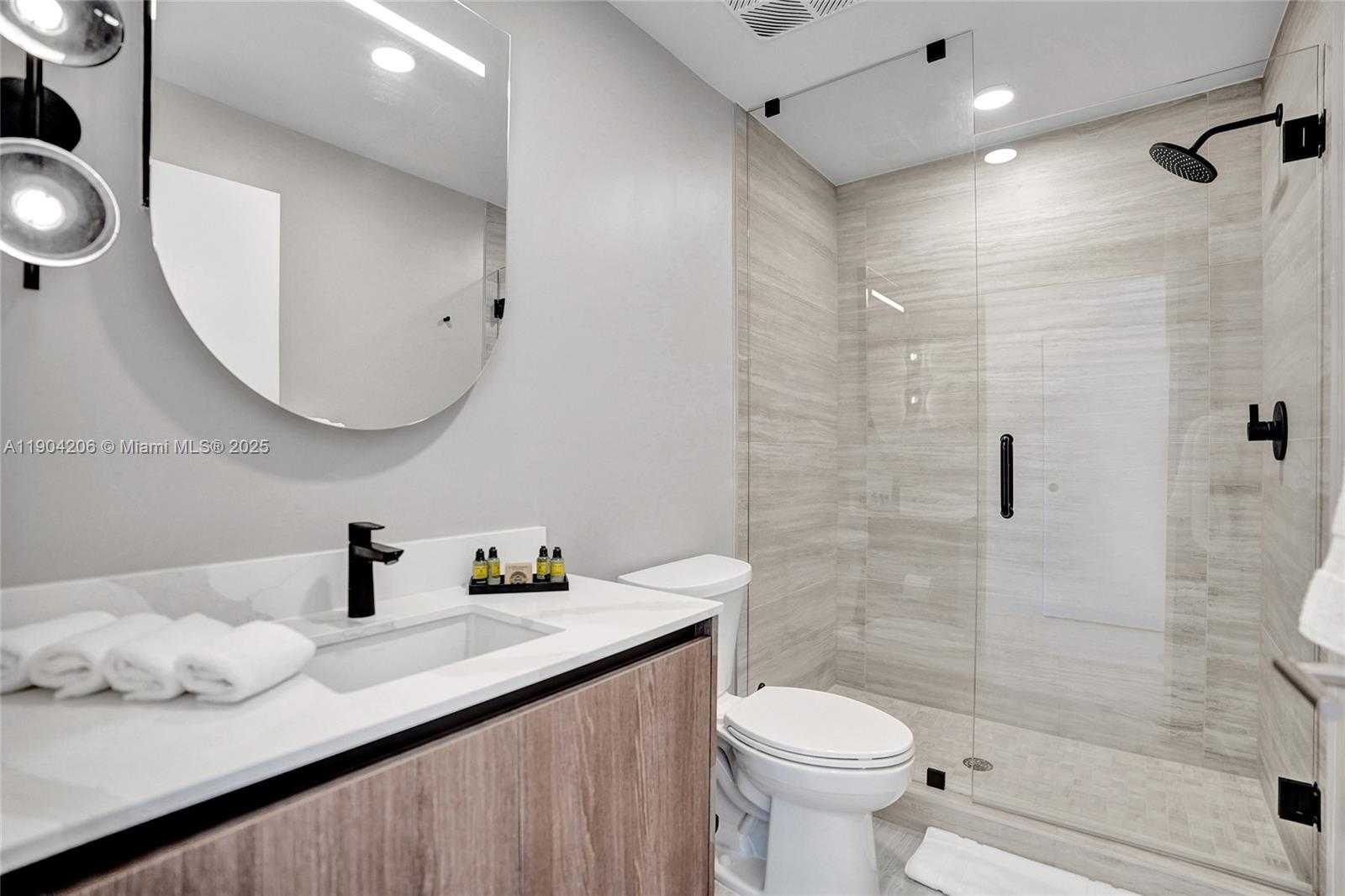 Small Image of 580 72ND ST #810, Miami Beach Number 11