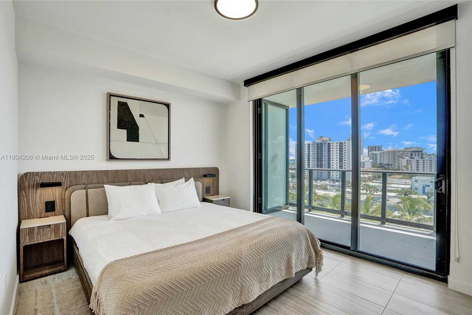 Small Image of 580 72ND ST #810, Miami Beach Number 9