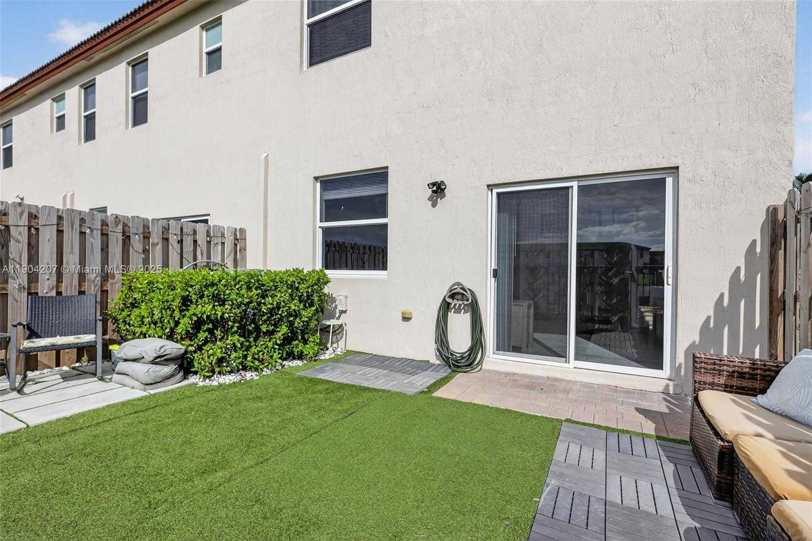 Small Image of 12936 NORTH WEST 22ND PL, Miami Number 39