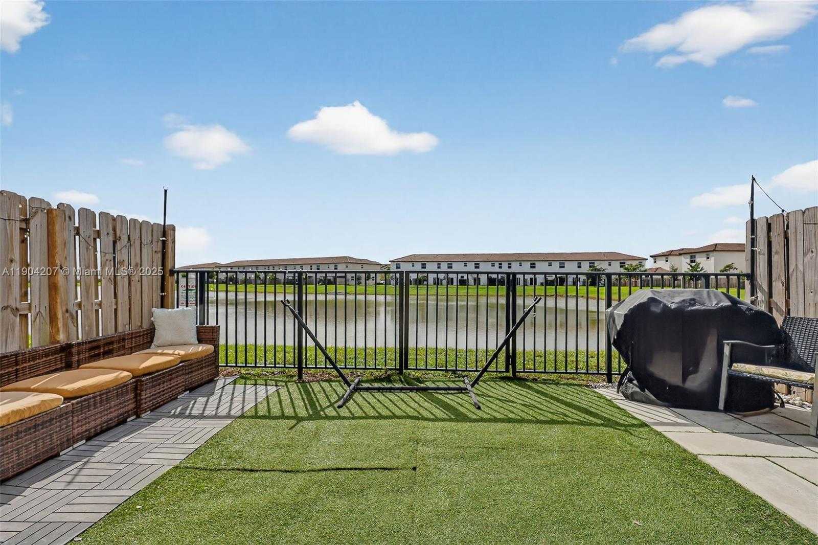 Small Image of 12936 NORTH WEST 22ND PL, Miami Number 42