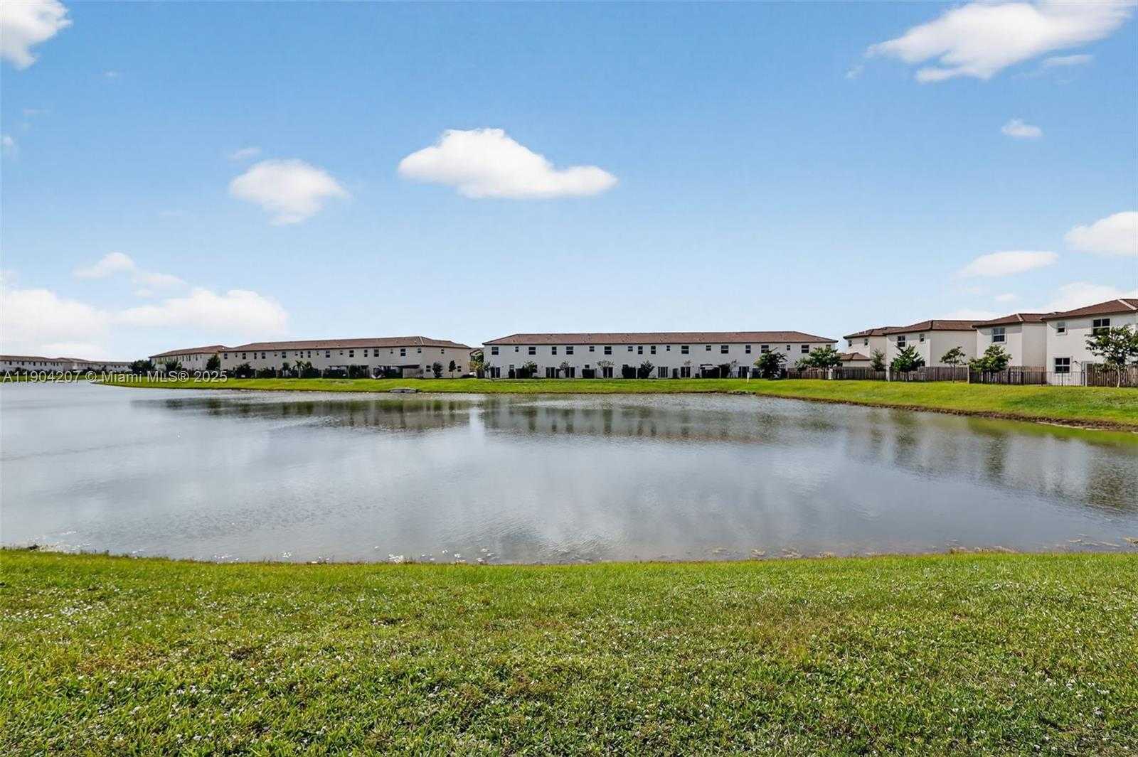 Small Image of 12936 NORTH WEST 22ND PL, Miami Number 43