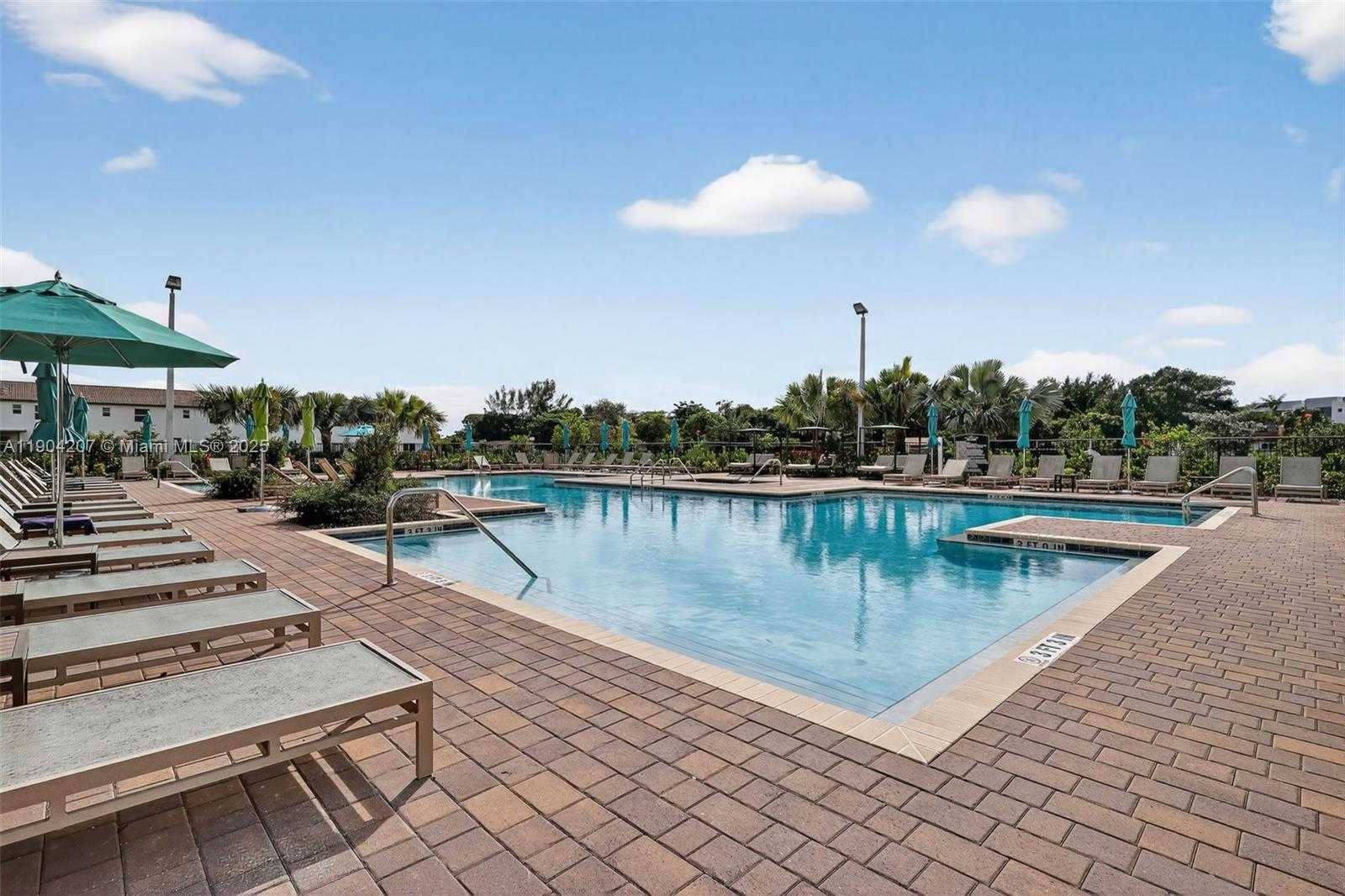 Small Image of 12936 NORTH WEST 22ND PL, Miami Number 58