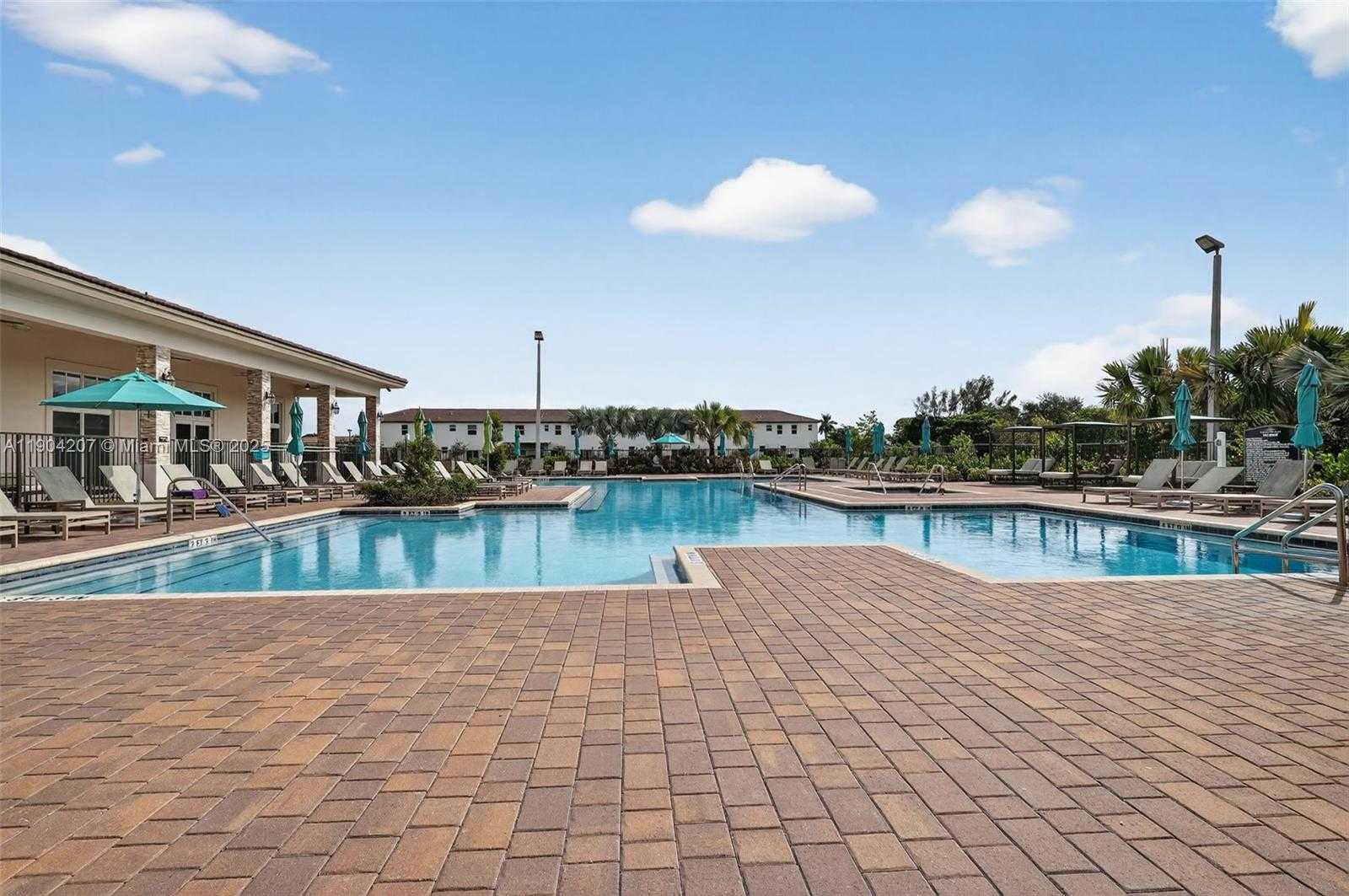 Small Image of 12936 NORTH WEST 22ND PL, Miami Number 59