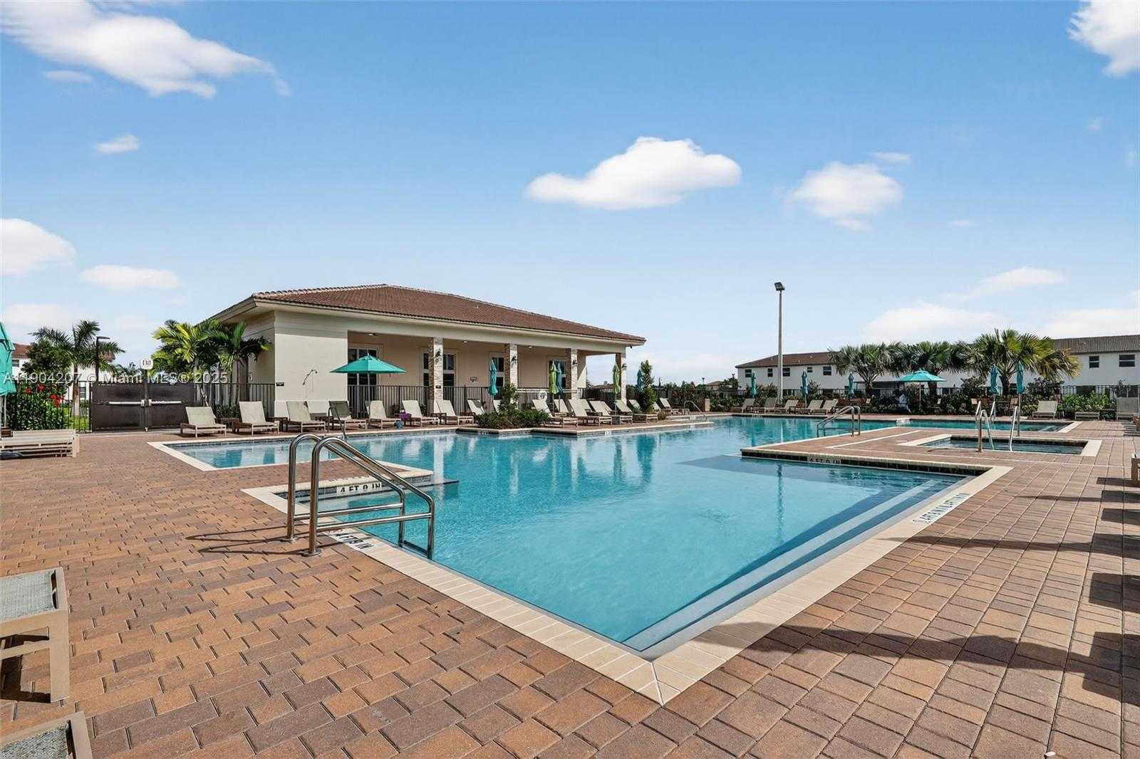 Small Image of 12936 NORTH WEST 22ND PL, Miami Number 60