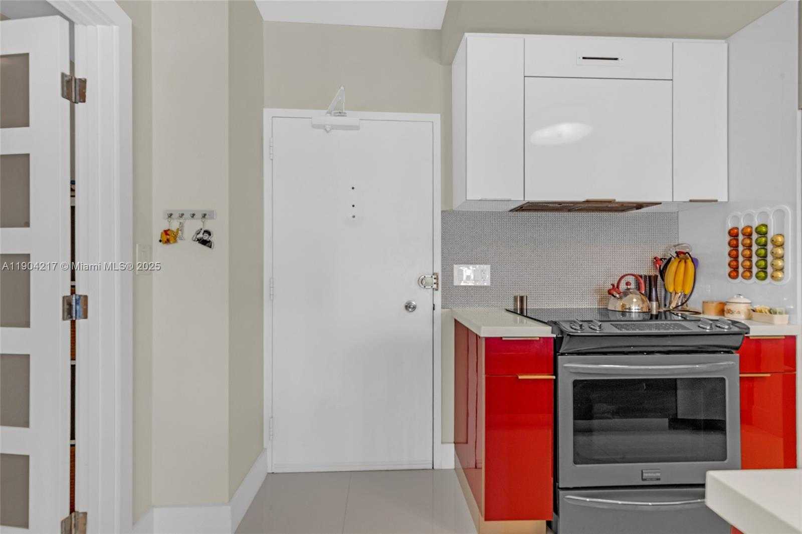 Small Image of 1950 SOUTH OCEAN DR #22N, Hallandale Beach Number 14