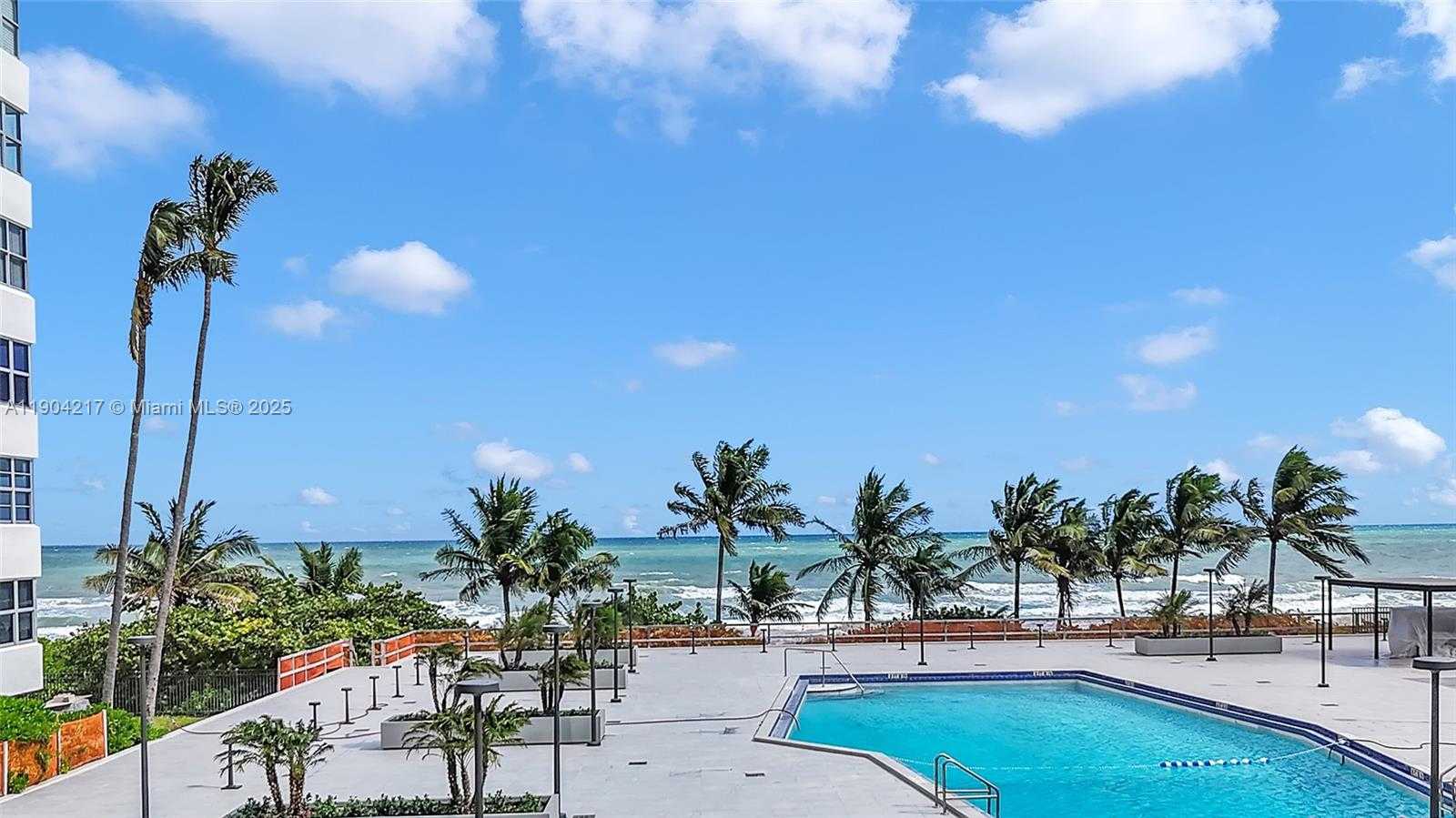 Small Image of 1950 SOUTH OCEAN DR #22N, Hallandale Beach Number 32