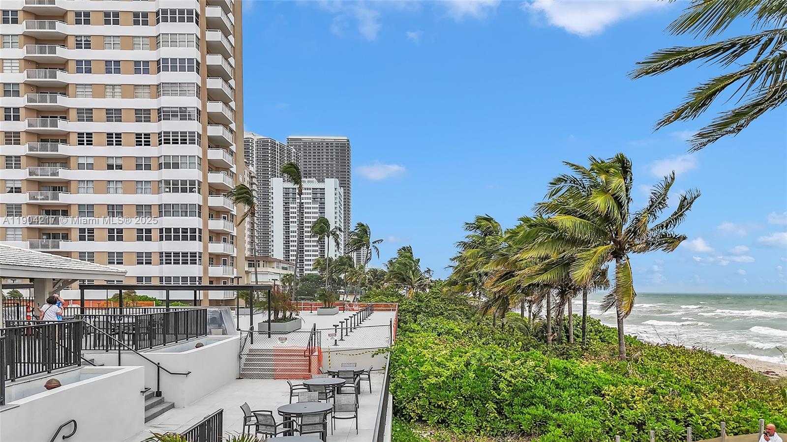 Small Image of 1950 SOUTH OCEAN DR #22N, Hallandale Beach Number 37