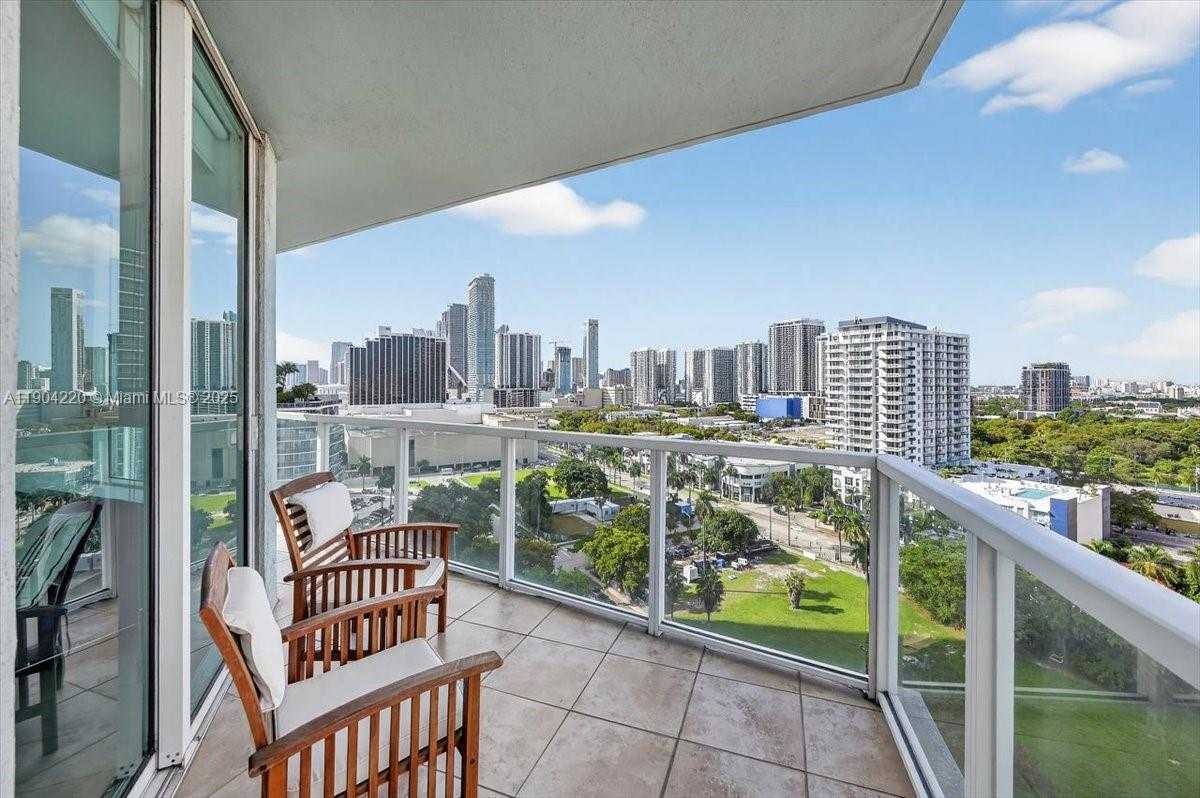 Small Image of 1900 NORTH BAYSHORE DR #1518, Miami Number 34