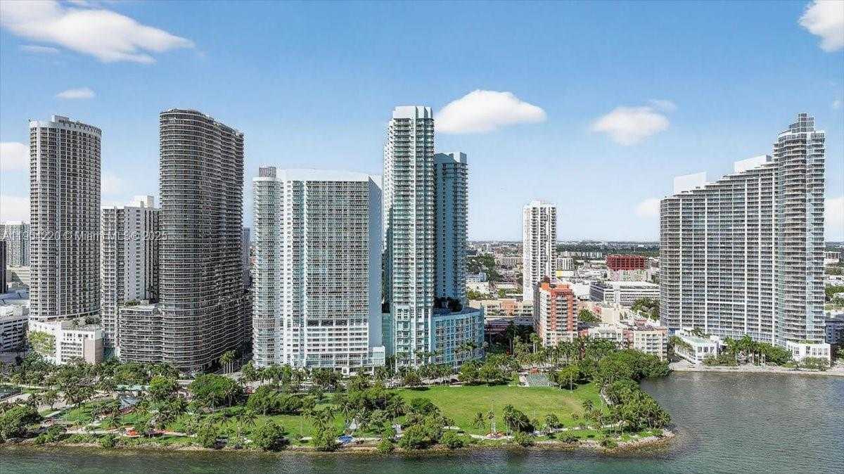 Small Image of 1900 NORTH BAYSHORE DR #1518, Miami Number 45