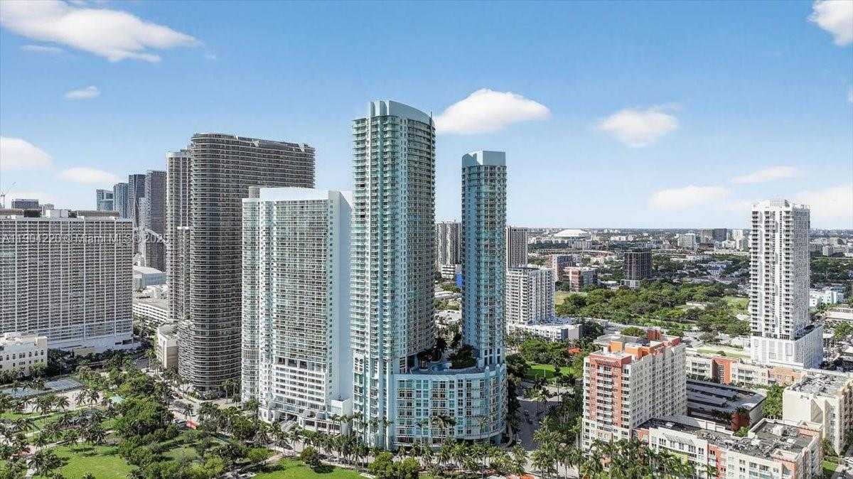 Small Image of 1900 NORTH BAYSHORE DR #1518, Miami Number 46