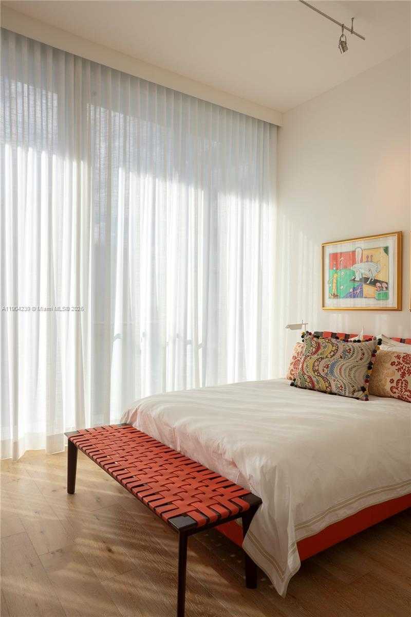 Small Image of 2675 SOUTH BAYSHORE DR #1601S, Miami Number 24