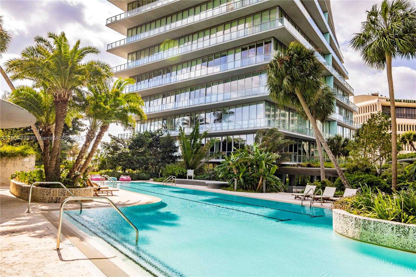 Small Image of 2675 SOUTH BAYSHORE DR #1601S, Miami Number 33