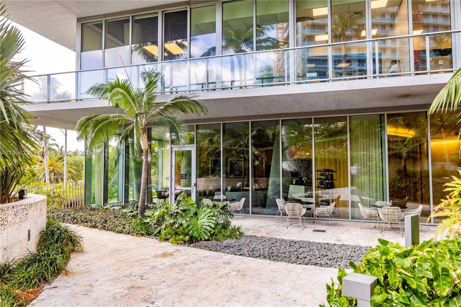 Small Image of 2675 SOUTH BAYSHORE DR #1601S, Miami Number 42