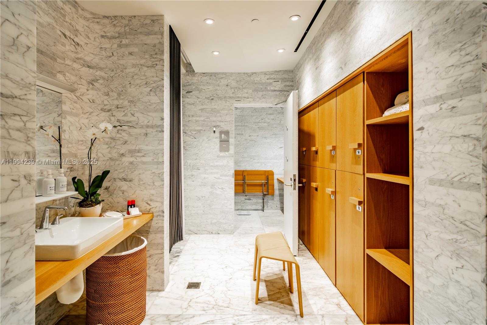 Small Image of 2675 SOUTH BAYSHORE DR #1601S, Miami Number 44