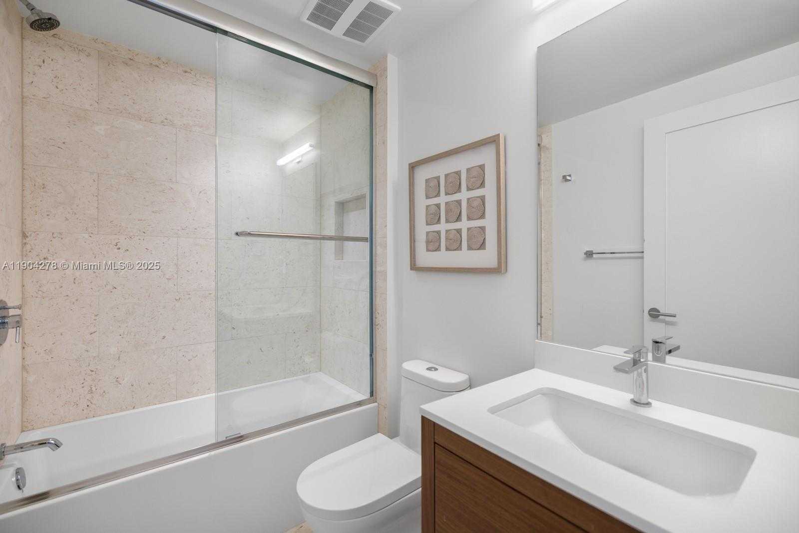 Small Image of 3581 EAST GLENCOE ST #501, Miami Number 30