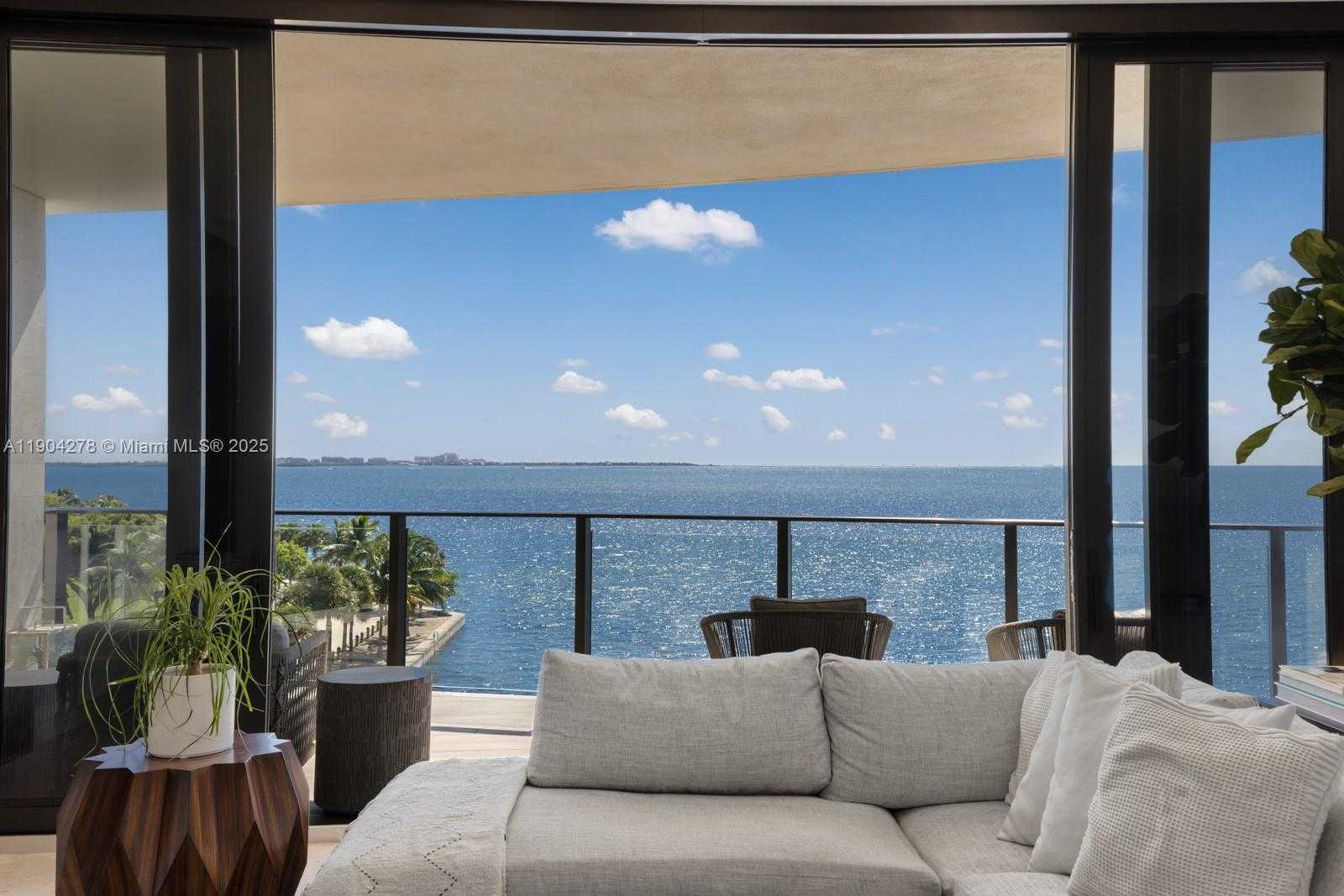 Small Image of 3581 EAST GLENCOE ST #501, Miami Number 39