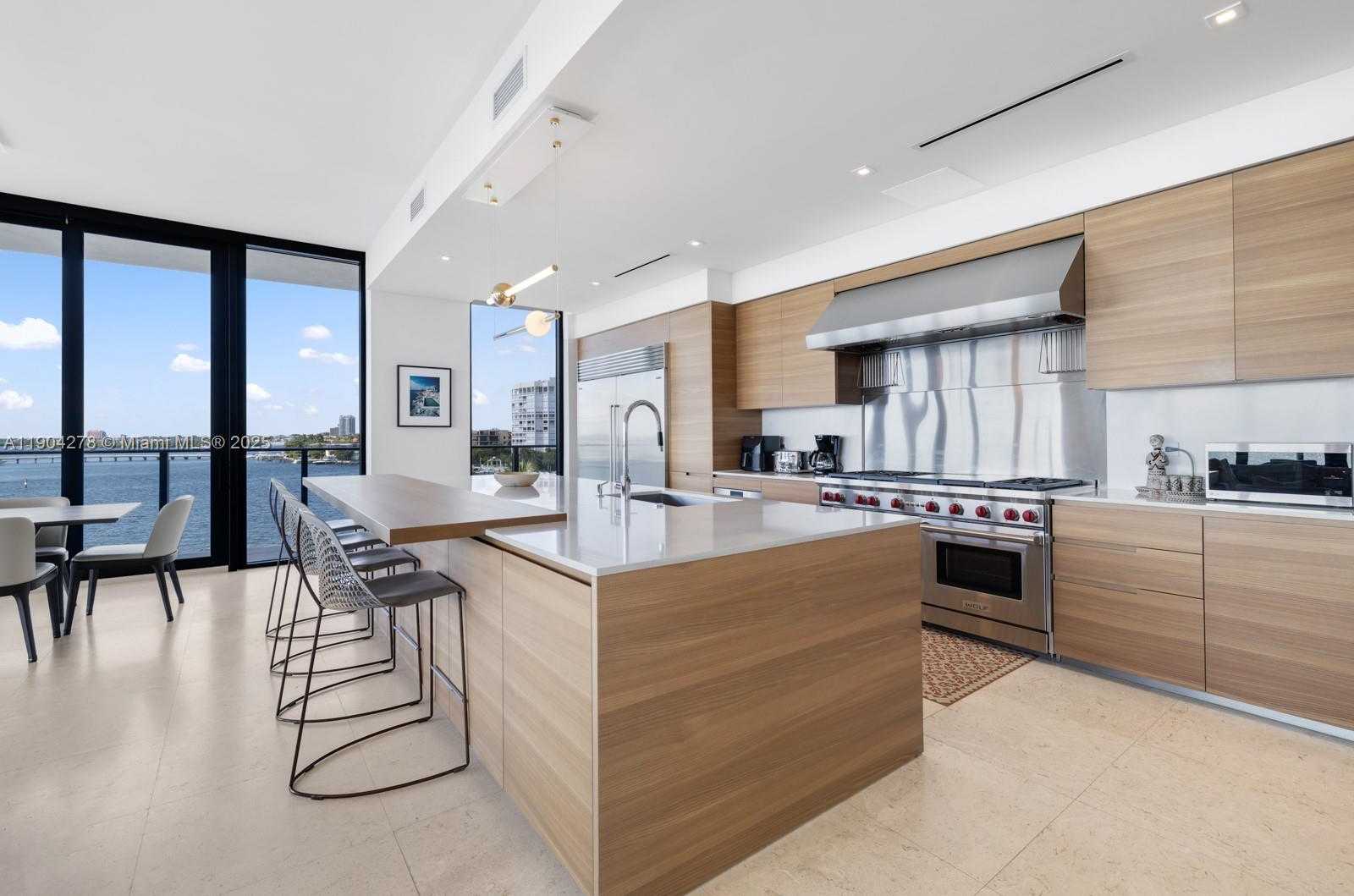 Small Image of 3581 EAST GLENCOE ST #501, Miami Number 4