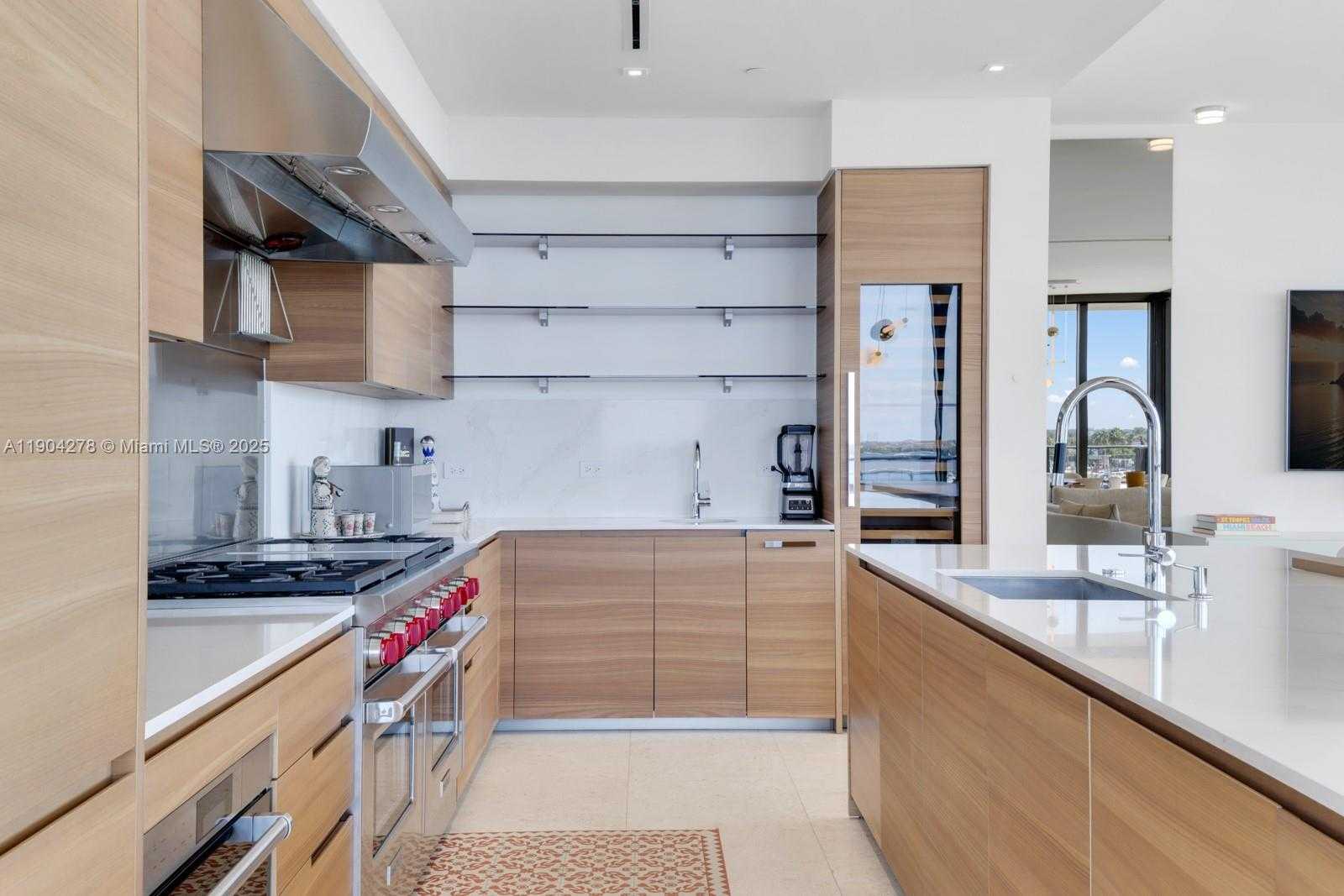 Small Image of 3581 EAST GLENCOE ST #501, Miami Number 8