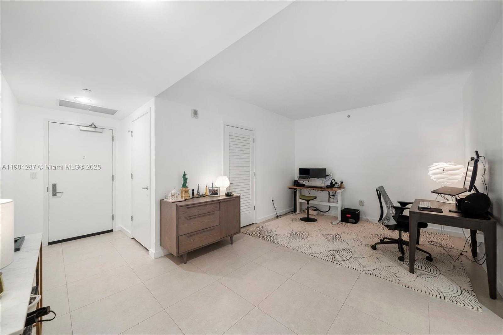 Small Image of 1010 BRICKELL AVE #1706, Miami Number 24