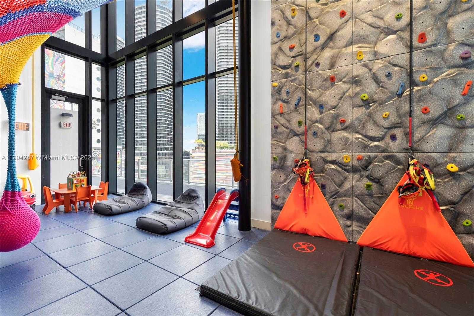 Small Image of 1010 BRICKELL AVE #1706, Miami Number 42