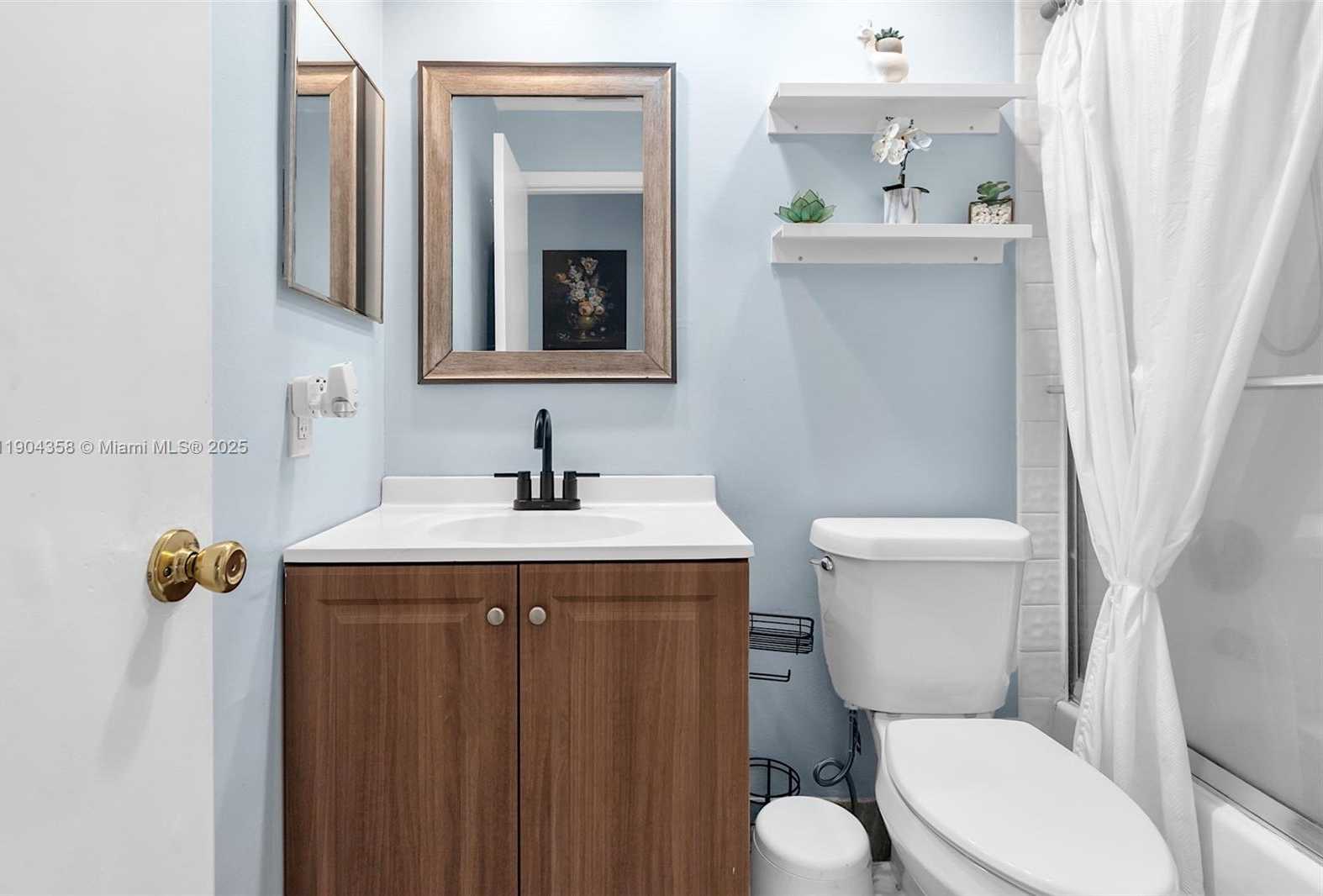 Small Image of 1568 SPRINGSIDE DR #1568, Weston Number 30